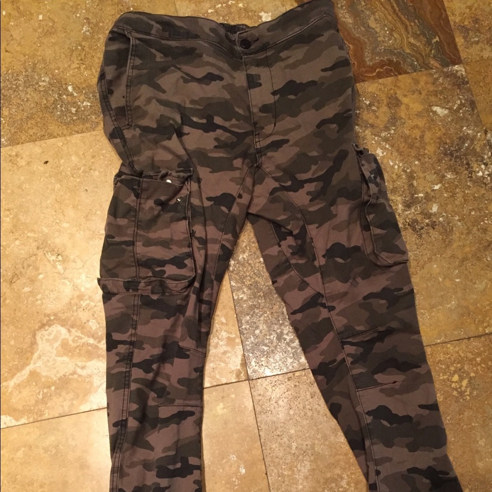 Forever21 cargo pants
